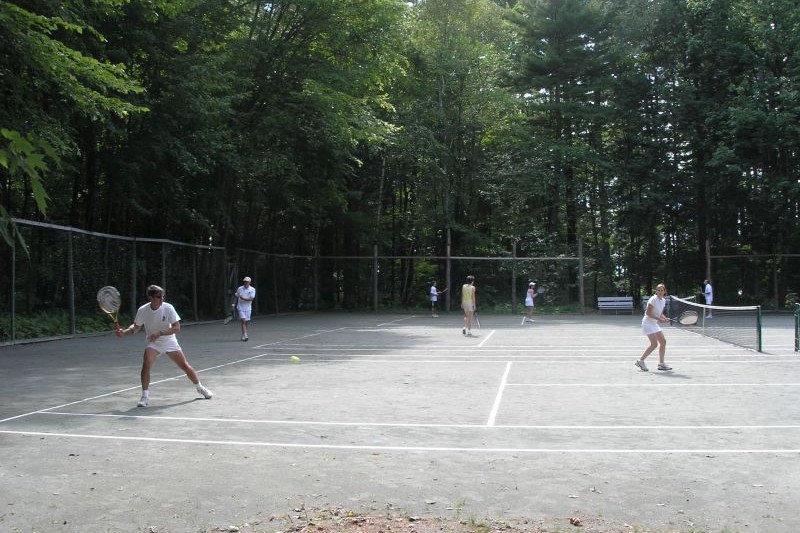 tennis on clay courts